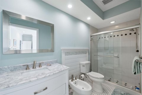 Casa en venta en Holmes Beach, Florida, 4 dormitorios, 338.16 m2 № 1524519 - foto 21