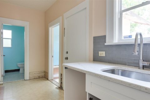 Terreno en venta en Saint Petersburg, Florida № 1775636 - foto 12