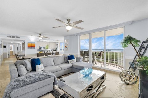 Copropriété à vendre à Hutchinson Island South, Floride: 3 chambres, 149.2 m2 № 2194114 - photo 9