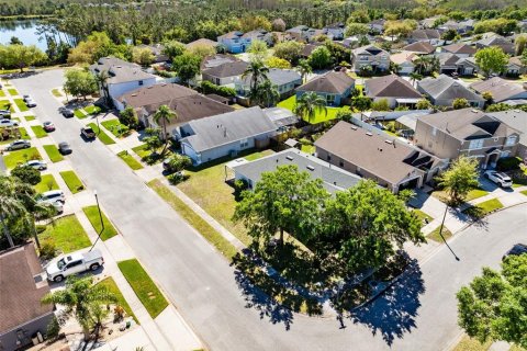 House in Orlando, Florida 4 bedrooms, 183.2 sq.m. № 1586409 - photo 23