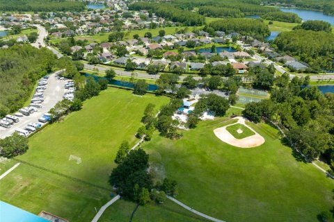 House in Orlando, Florida 4 bedrooms, 183.2 sq.m. № 1586409 - photo 16
