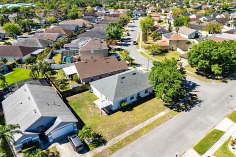 House in Orlando, Florida 4 bedrooms, 183.2 sq.m. № 1586409 - photo 24
