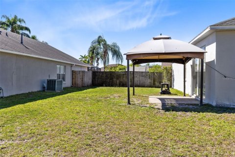 House in Orlando, Florida 4 bedrooms, 183.2 sq.m. № 1586409 - photo 13