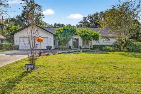 House in Plant City, Florida 5 bedrooms, 249.63 sq.m. № 2099461