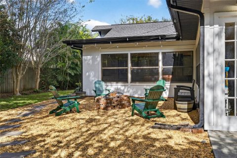 House in Plant City, Florida 5 bedrooms, 249.63 sq.m. № 2099461 - photo 26