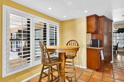 House in Plant City, Florida 5 bedrooms, 249.63 sq.m. № 2099461 - photo 6