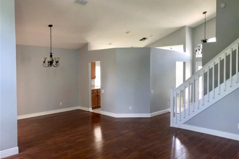 Casa en alquiler en Kissimmee, Florida, 3 dormitorios, 174.66 m2 № 1770101 - foto 12