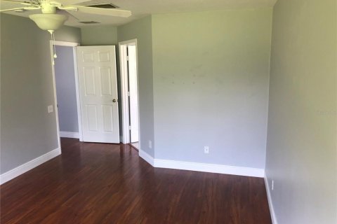 Casa en alquiler en Kissimmee, Florida, 3 dormitorios, 174.66 m2 № 1770101 - foto 25