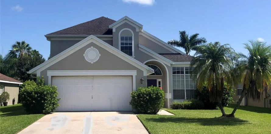Casa en Kissimmee, Florida 3 dormitorios, 174.66 m2 № 1770101