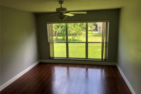 Casa en alquiler en Kissimmee, Florida, 3 dormitorios, 174.66 m2 № 1770101 - foto 22