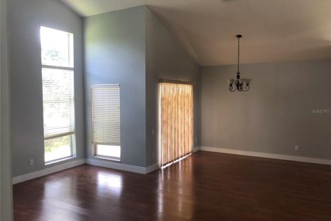 Casa en alquiler en Kissimmee, Florida, 3 dormitorios, 174.66 m2 № 1770101 - foto 15
