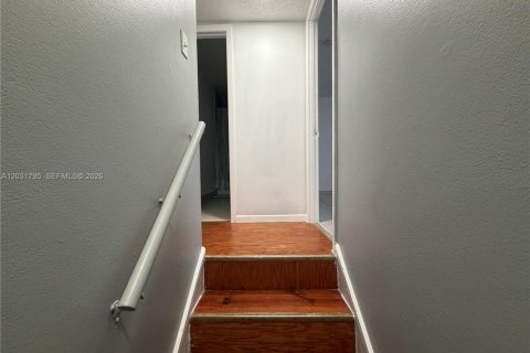Touwnhouse à louer à Sunrise, Floride: 4 chambres, 133.78 m2 № 2188710 - photo 24