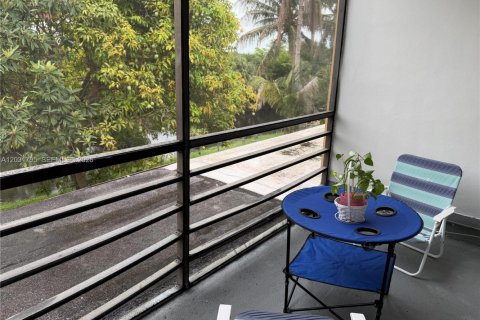 Touwnhouse à louer à Sunrise, Floride: 4 chambres, 133.78 m2 № 2188710 - photo 30