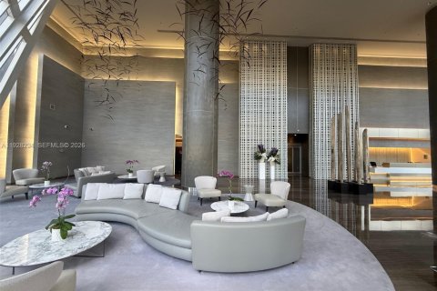 Copropriété à vendre à Hallandale Beach, Floride: 2 chambres, 135.45 m2 № 1999253 - photo 24