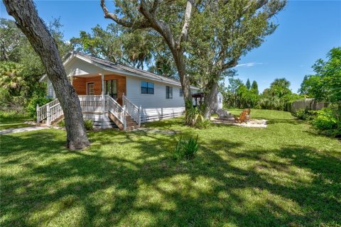House in Palm Coast, Florida 4 bedrooms, 136.38 sq.m. № 1912614 - photo 9