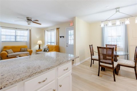 House in Palm Coast, Florida 4 bedrooms, 136.38 sq.m. № 1912614 - photo 27