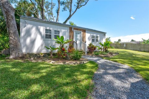 House in Palm Coast, Florida 4 bedrooms, 136.38 sq.m. № 1912614 - photo 14