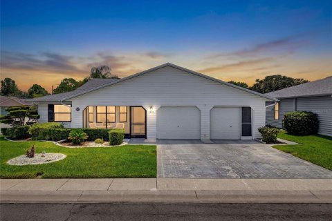 Villa ou maison à Lakeland, Floride 3 chambres, 191.84 m2 № 2312357