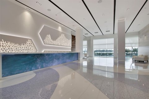 Condo in Miami Beach, Florida, 2 bedrooms  № 1697765 - photo 28