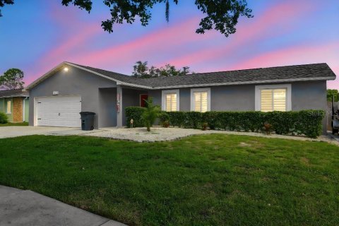 Villa ou maison à vendre à Winter Park, Floride: 3 chambres, 190.17 m2 № 2308251 - photo 4
