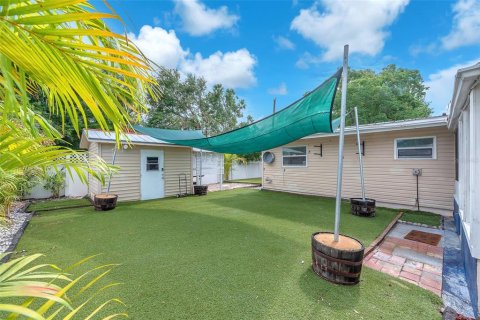 Casa en venta en Tampa, Florida, 3 dormitorios, 80.27 m2 № 1791367 - foto 18