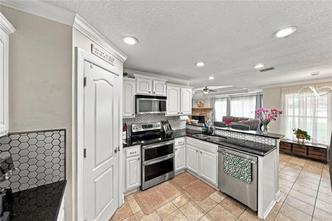 Villa ou maison à vendre à Lakeland, Floride: 4 chambres, 238.76 m2 № 2398302 - photo 7