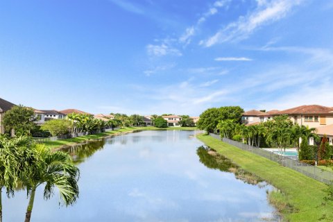 Villa ou maison à Parkland, Floride 4 chambres, 357.49 m2 № 2412258