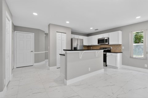 Adosado en alquiler en Jupiter, Florida, 3 dormitorios, 145.11 m2 № 2085851 - foto 10