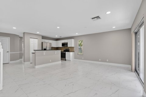 Adosado en alquiler en Jupiter, Florida, 3 dormitorios, 145.11 m2 № 2085851 - foto 18