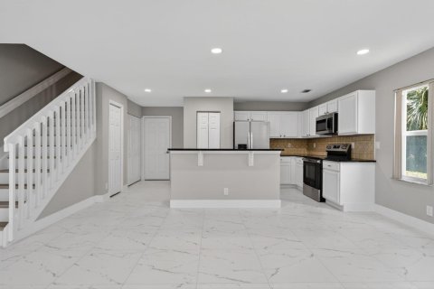 Adosado en alquiler en Jupiter, Florida, 3 dormitorios, 145.11 m2 № 2085851 - foto 17