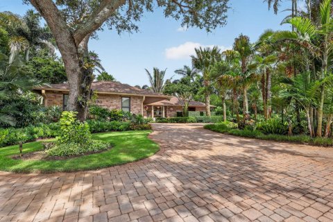 Casa en Stuart, Florida 3 dormitorios, 189.52 m2 № 2361652