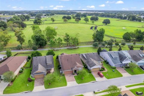 House in OCALA PRESERVE in Ocala, Florida 2 bedrooms, 181.72 sq.m. № 2200988 - photo 2