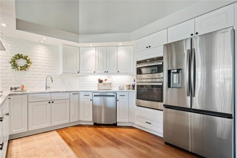 Villa ou maison à vendre à Zephyrhills, Floride: 3 chambres, 227.61 m2 № 2103219 - photo 6