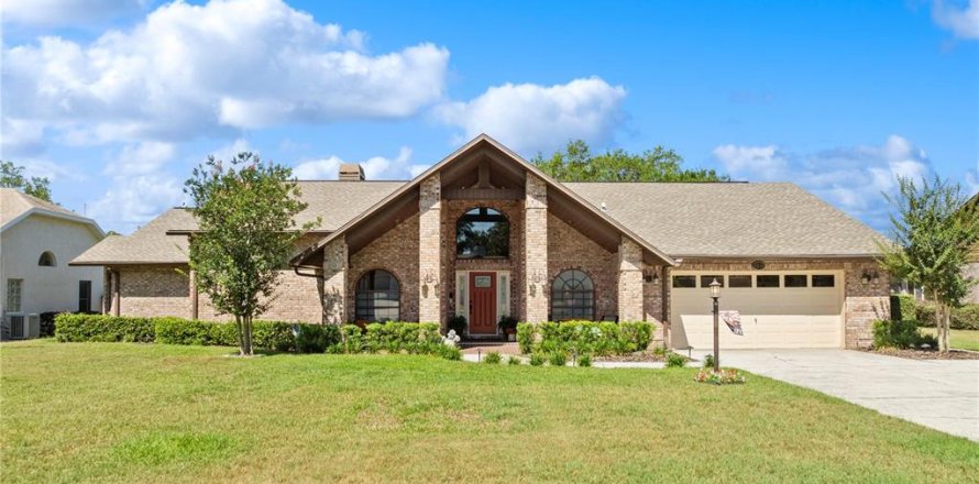Villa ou maison à Zephyrhills, Floride 3 chambres, 227.61 m2 № 2103219