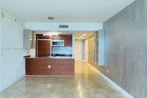 Снять в аренду кондоминиум в Халландейл-Бич, Флорида 2 спальни, 100.89м2, № 1999447 - фото 8