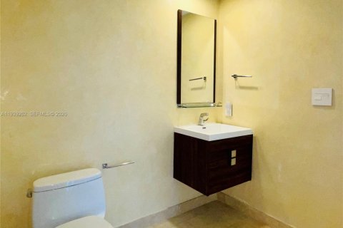 Снять в аренду кондоминиум в Халландейл-Бич, Флорида 2 спальни, 100.89м2, № 1999447 - фото 16
