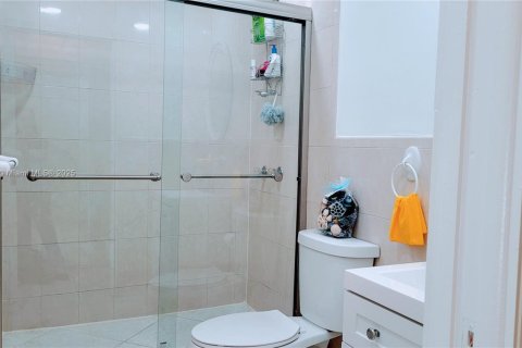 Copropriété à louer à Miami Beach, Floride: 1 chambre, 38.83 m2 № 1938182 - photo 20