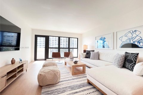 Copropriété à louer à Lauderdale-by-the-Sea, Floride: 2 chambres, 130.06 m2 № 1979371 - photo 17