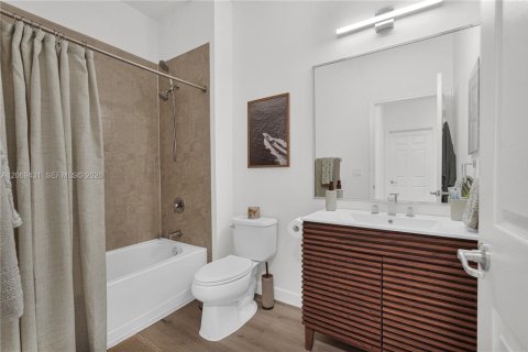 Townhouse in Coconut Creek, Florida 3 bedrooms, 164.25 sq.m. № 2311685 - photo 26