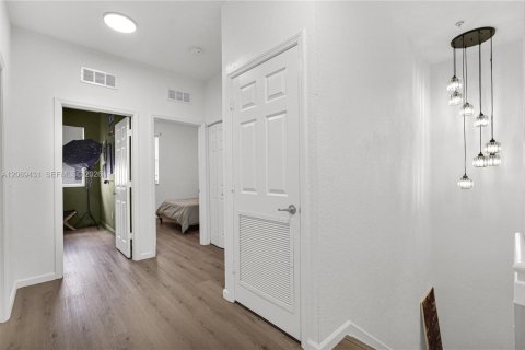 Townhouse in Coconut Creek, Florida 3 bedrooms, 164.25 sq.m. № 2311685 - photo 28