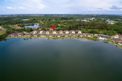 Casa en venta en Punta Gorda, Florida, 2 dormitorios, 121.79 m2 № 1303689 - foto 2
