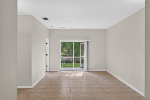 Купить кондоминиум в Сарасота, Флорида 7 комнат, 112.41м2, № 2410564 - фото 8