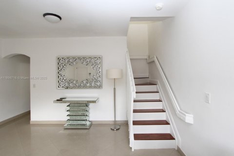 Condominio en alquiler en Doral, Florida, 2 dormitorios, 136.57 m2 № 1948369 - foto 16