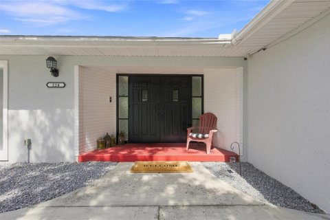 Casa en venta en Crystal River, Florida, 3 dormitorios, 203.27 m2 № 2285667 - foto 2