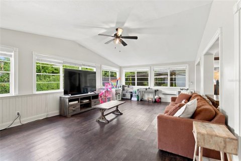 Casa en venta en Crystal River, Florida, 3 dormitorios, 203.27 m2 № 2285667 - foto 14