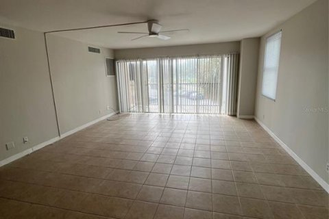 Copropriété à louer à Treasure Island, Floride: 2 chambres, 98.94 m2 № 1903266 - photo 2