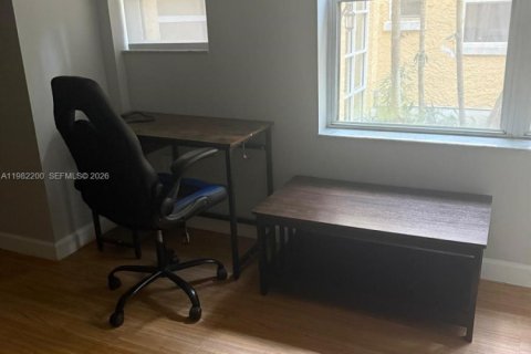 Condo in Miami Beach, Florida, 1 bedroom  № 2043304 - photo 6