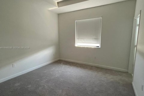 House in Homestead, Florida 3 bedrooms, 129.41 sq.m. № 2152977 - photo 2