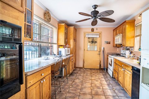 Casa en venta en Lake Wales, Florida, 6 dormitorios, 519.23 m2 № 1539934 - foto 3