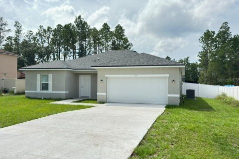 Villa ou maison à louer à Ocala, Floride: 4 chambres, 157.56 m2 № 2412534 - photo 2